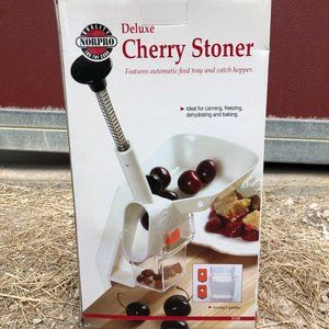 Norpro Deluxe Cherry Stoner